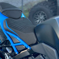 Suzuki | GSX-8S 23-24, GSX-8R 23-24 | Race | Rider Seat Cover