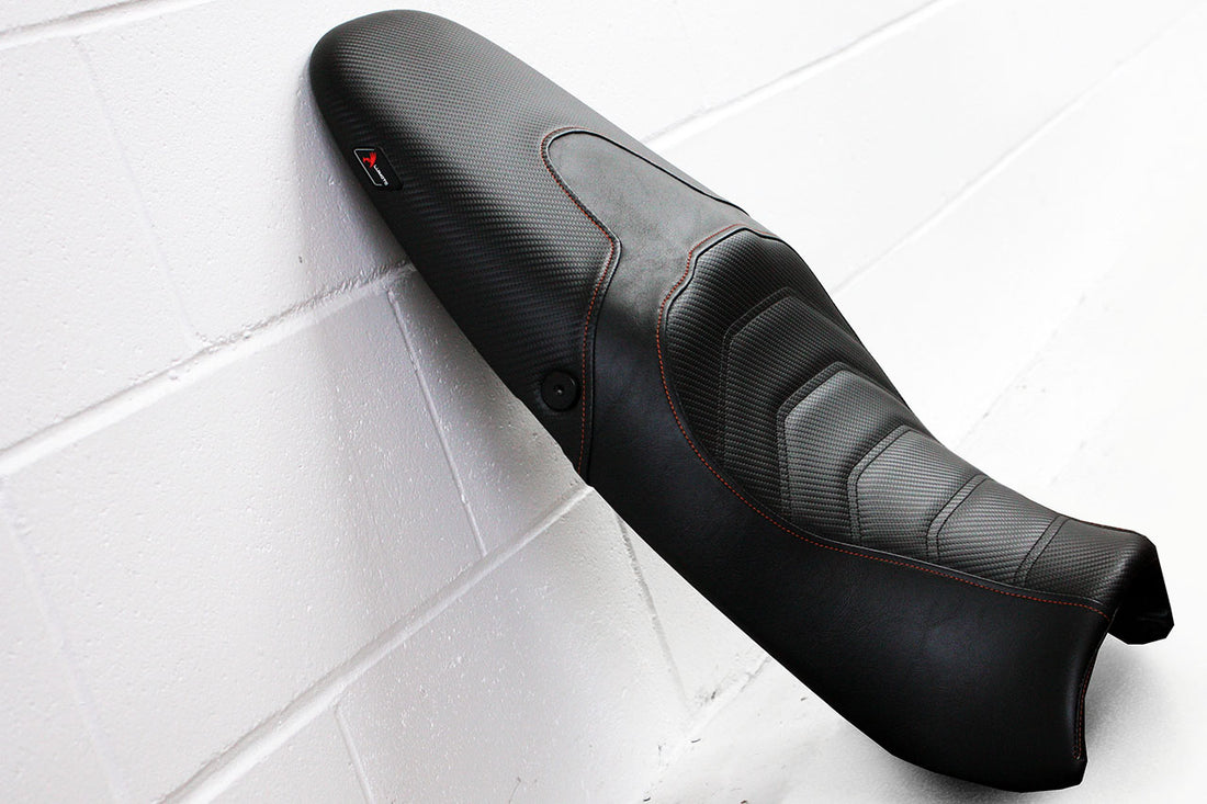Triumph | Speed Triple 08-10 | Cafe Line | Rider Seat Cover