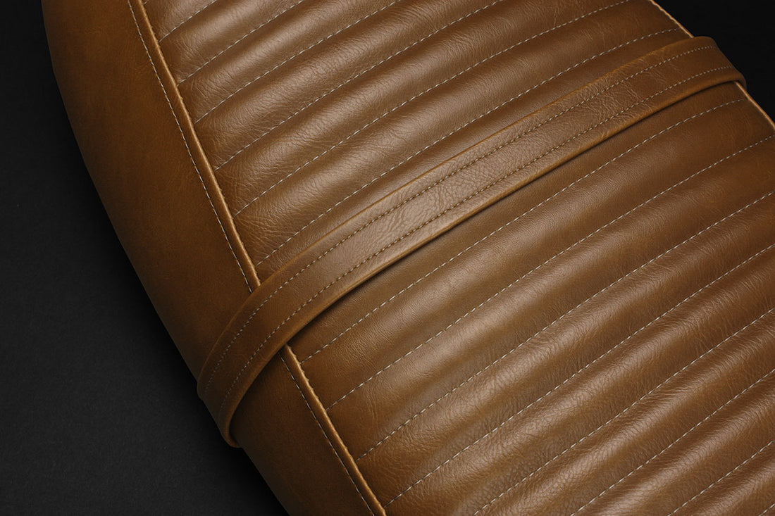 Triumph | Bonneville T100 17-20, Bonneville T120 16-24 | Vintage Classic | Rider Seat Cover