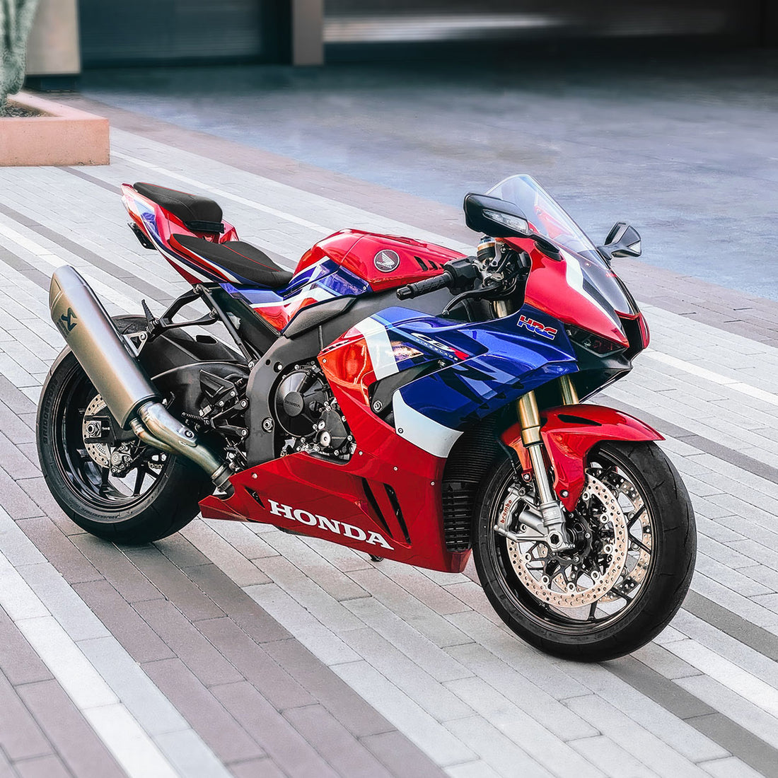 Honda | CBR1000RR-R Fireblade 20-25 | GP | Rider Seat Cover