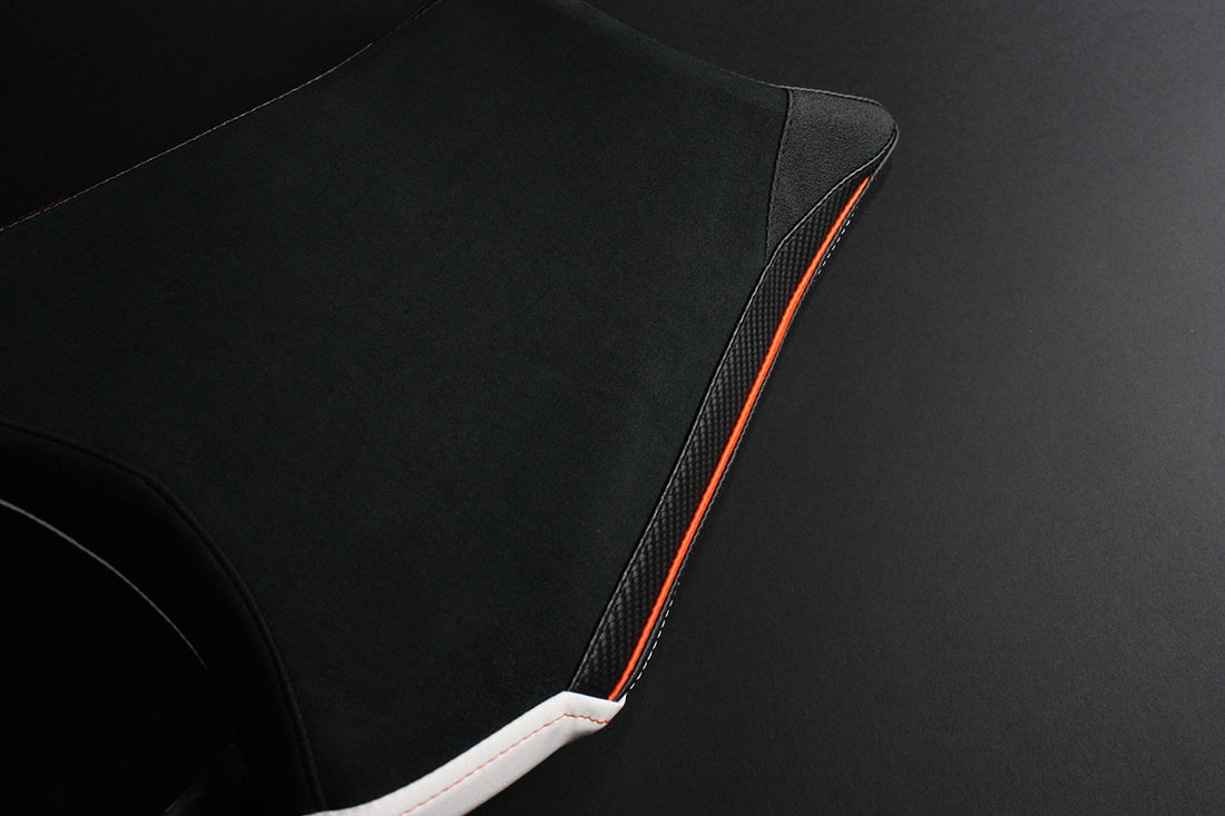 KTM | 125 Duke 11-16, 200 Duke 12-16, 250 Duke 15-16, 390 Duke 13-16 | R | Rider Seat Cover