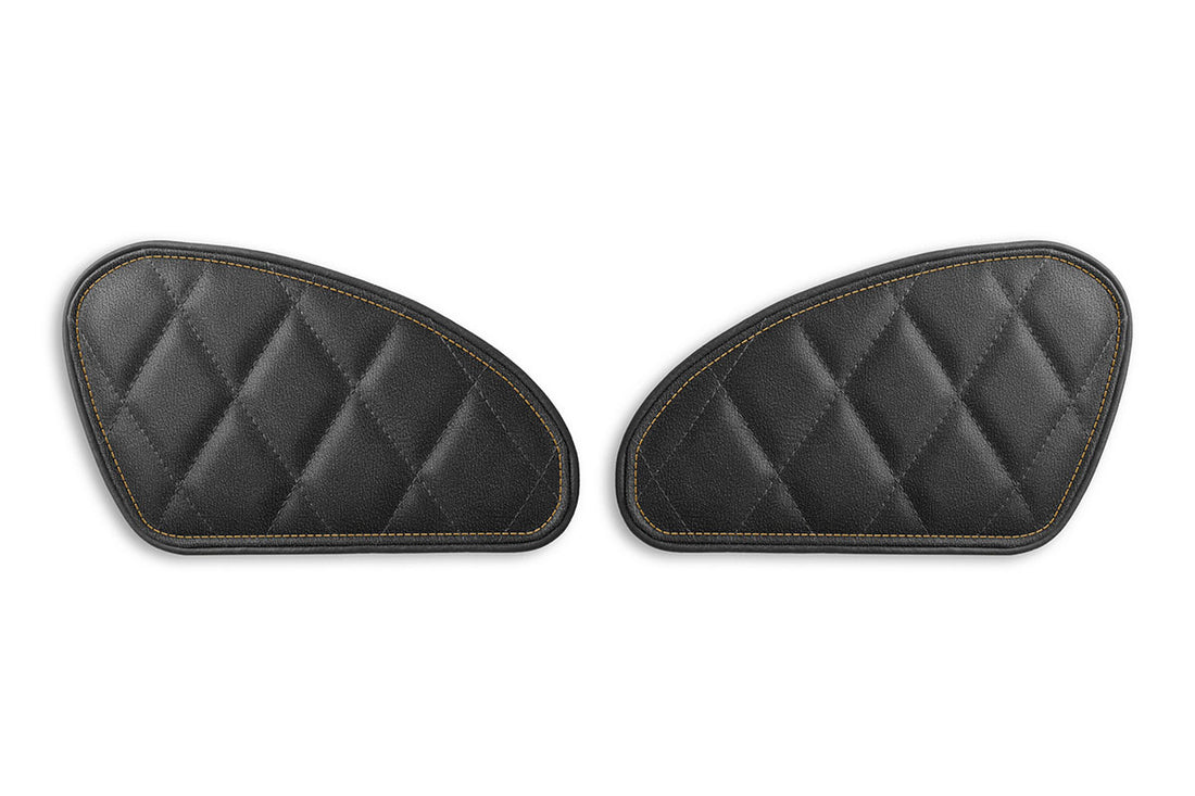 Triumph | Bonneville T100 17-20, Bonneville T120 16-23, Thruxton 16-24, Scrambler 1200 19-23, Speed Twin 1200 19-23 | Diamond | Knee Grips