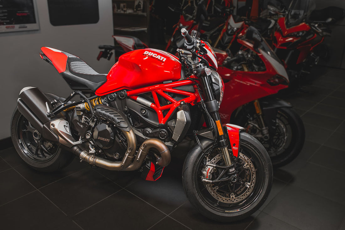 Ducati | Monster 1200R 16-18 | Corsa | Rider Seat Cover