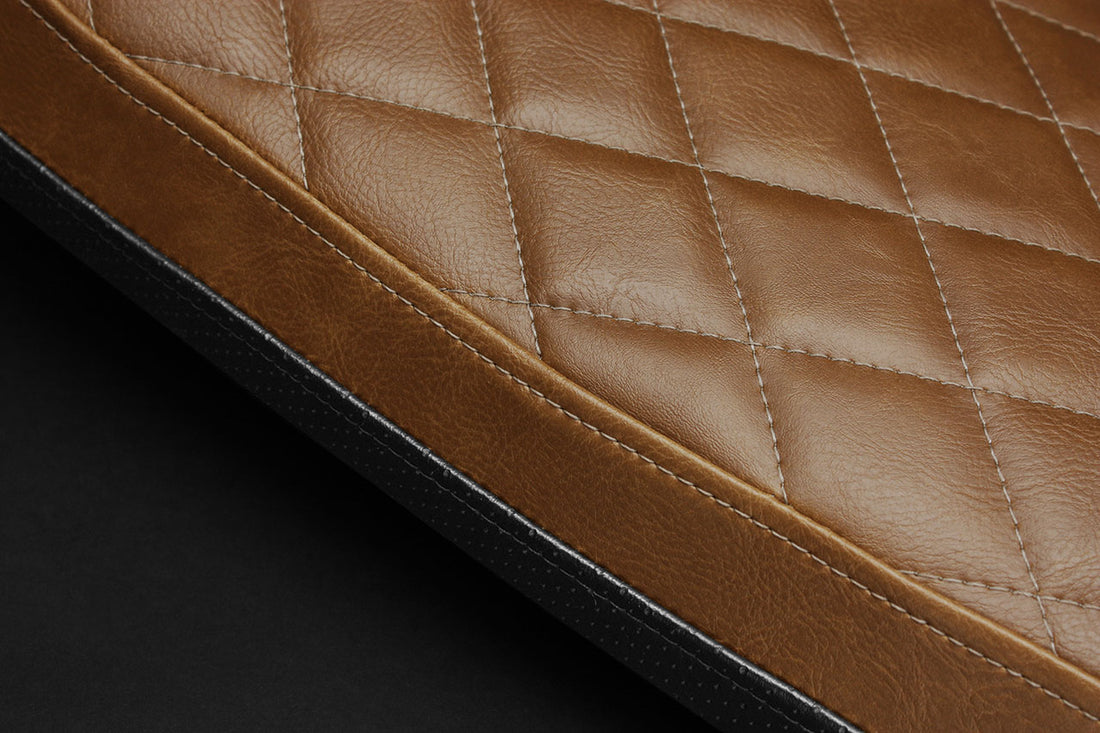 Moto Guzzi | V9 Bobber 17-18 | Vintage | Rider Seat Cover