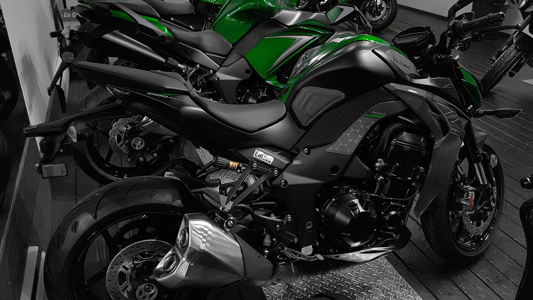 Kawasaki | Z1000 14-21 | Sport | Knee Grips