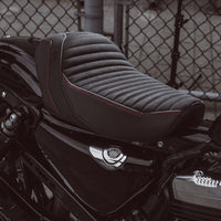 Harley Davidson | Iron 1200 18-20 | Classic | Rider Seat Cover