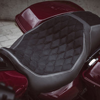Harley Davidson | Road Glide 11-22, Street Glide 11-22 | Hex-Diamond | Rider Seat Cover