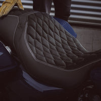 Harley Davidson | Road Glide 11-22, Street Glide 11-22 | Hex-Diamond | Rider Seat Cover