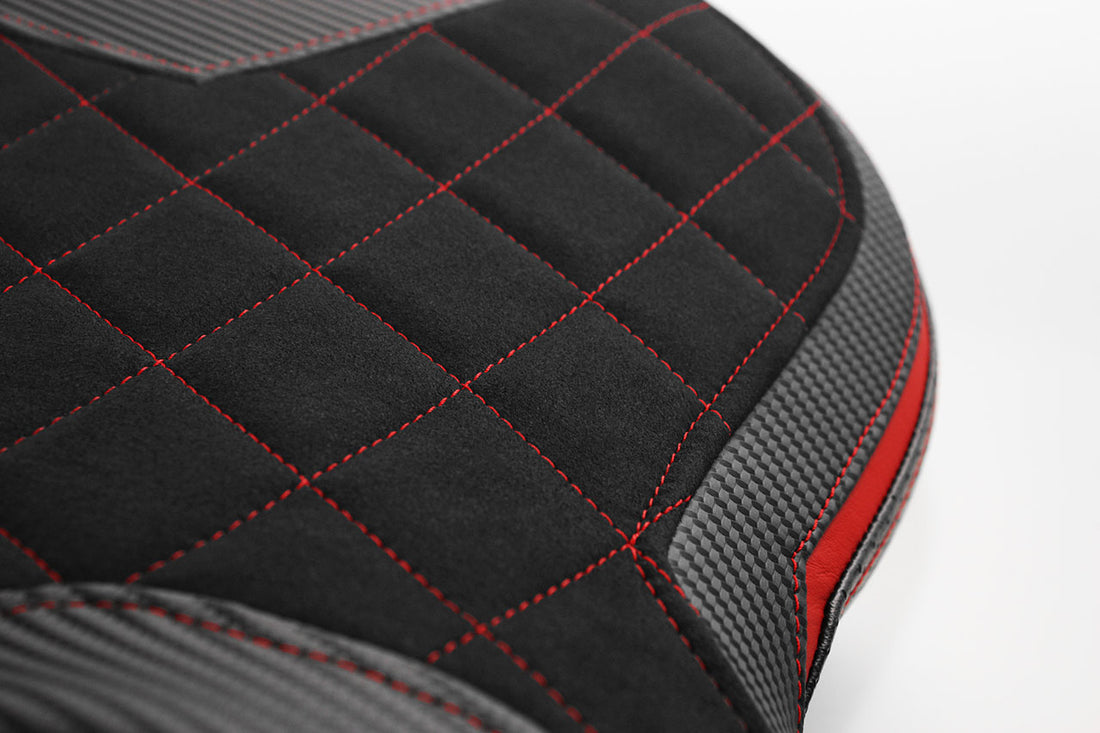 Triumph | Daytona 675 13-17, Daytona Moto2 765 20, Street Triple RX 15-16 | Diamond Sport | Rider Seat Cover