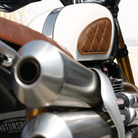 Triumph | Bonneville T100 17-20, Bonneville T120 16-23, Thruxton 16-24, Scrambler 1200 19-23, Speed Twin 1200 19-23 | Diamond | Knee Grips