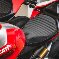 Ducati | Panigale 899 13-15, Panigale 959 16-18, Panigale 1299 15-18 | Corsa | Rider Seat Cover