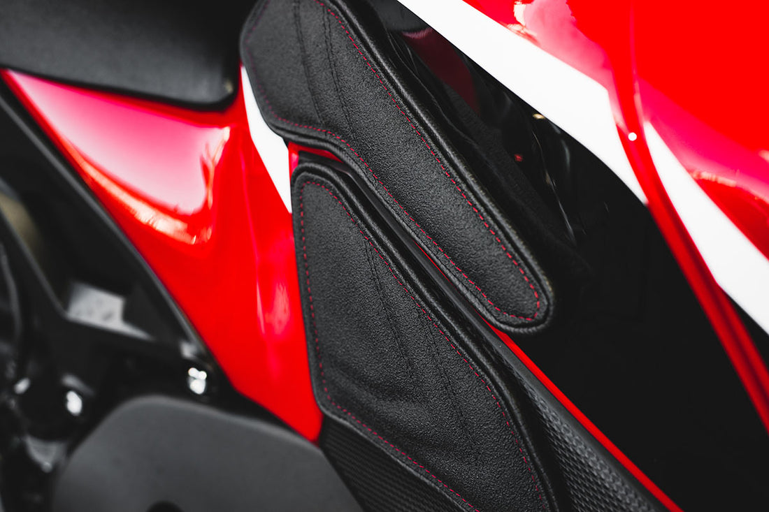 Honda CBR650R Carbon Fiber Fuel Tank Cover Honda CBR650R Carbon Fiber Fuel Tank Cover